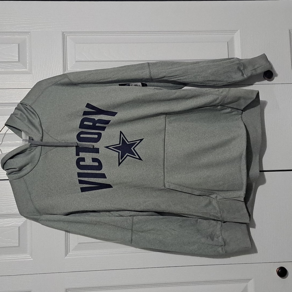Dallas Cowboys pullover sweater